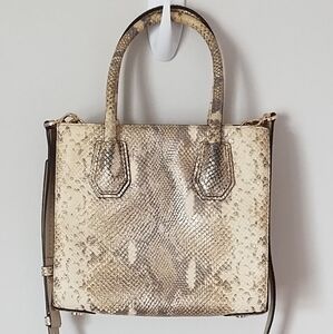Michael kors Small Mercer Embossed snake print. Used